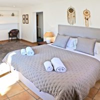 Villa Ario