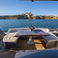 BROKER SPEC CHARTER PERSHING 62