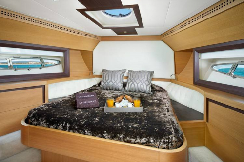 PERSHING 72 LEGENDARY