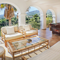 Villa Ario