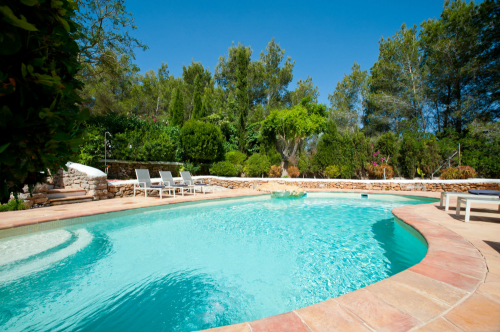 Can Buganvilla